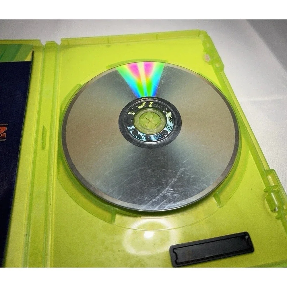 CRACKDOWN 2‎ game complete w/ manual, map & unused download code XBOX 360